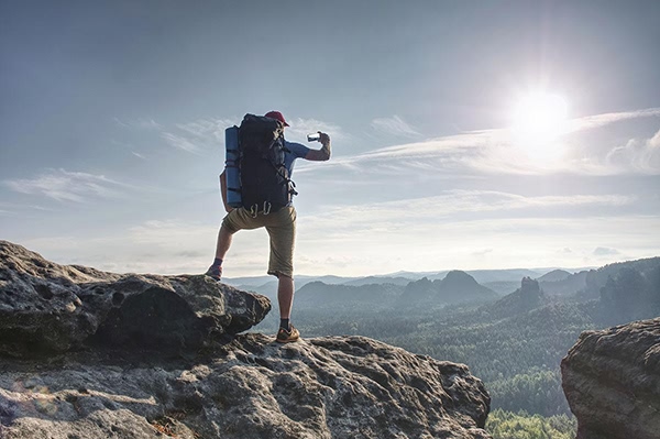 男人有了小三后，會如何對待原配妻子？