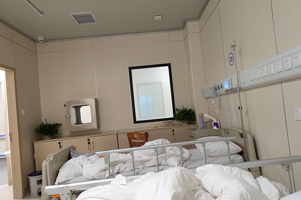 揭秘葛憶冰的秘密：愛與金錢之間的博弈