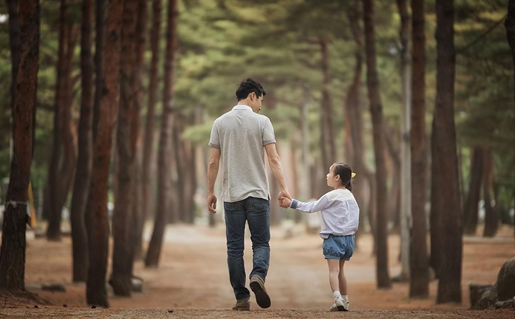 婚姻與事業(yè)的抉擇：鮑柳靖的相親故事